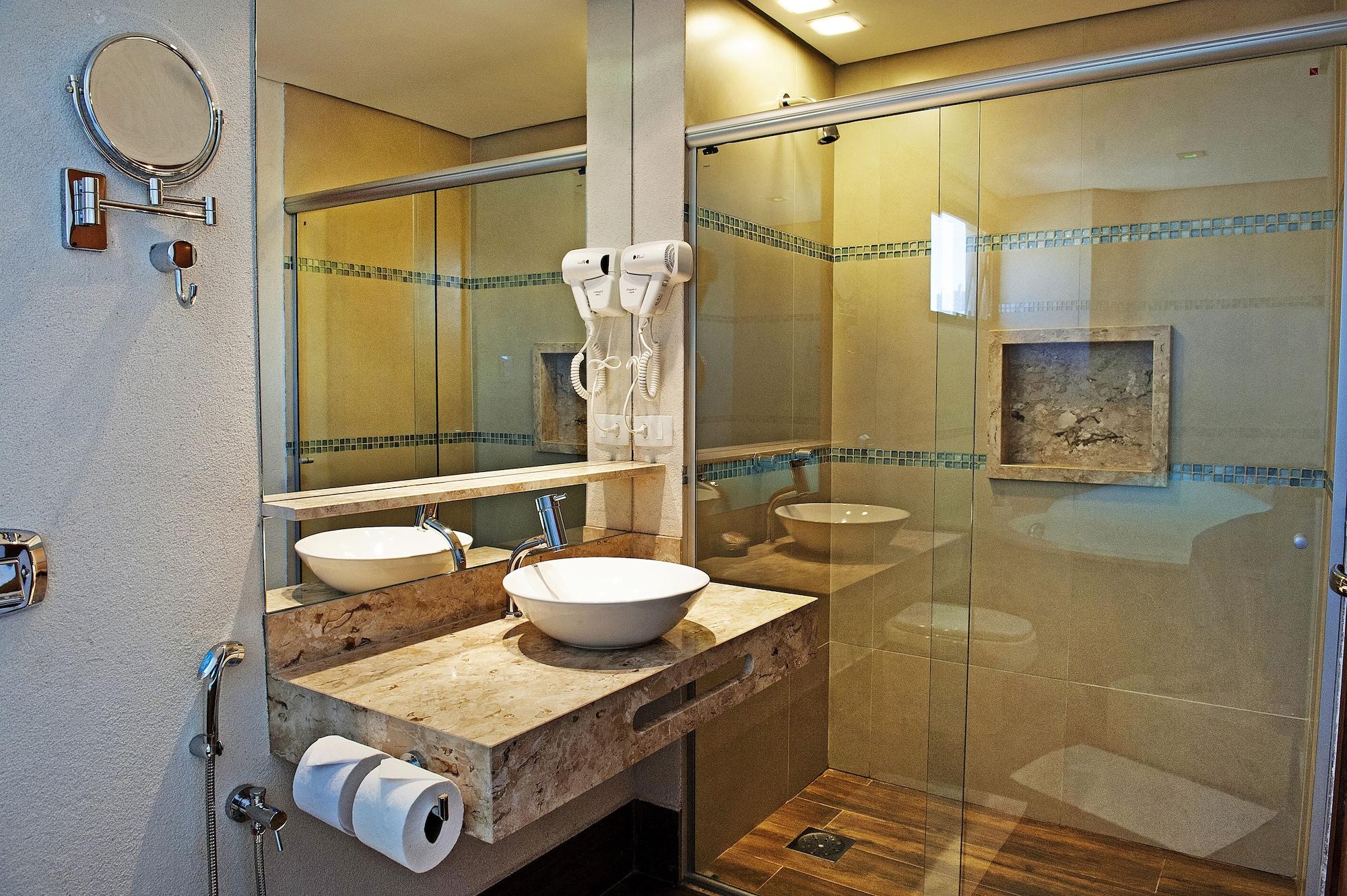 Hotel Metropolitan Кампо Гранде Екстериор снимка